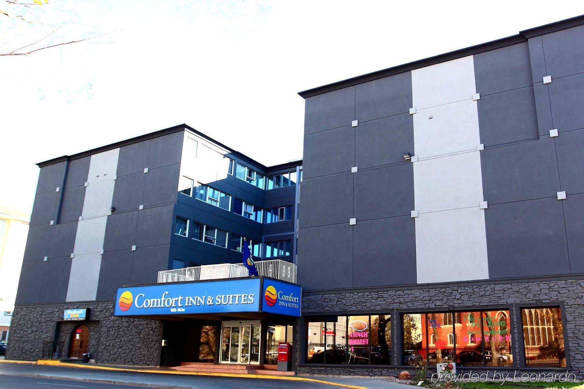 Comfort Inn & Suites Edmonton Exterior photo
